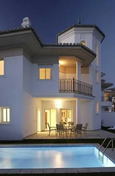 Apartamentos Marina Turquesa Nerja Apartman