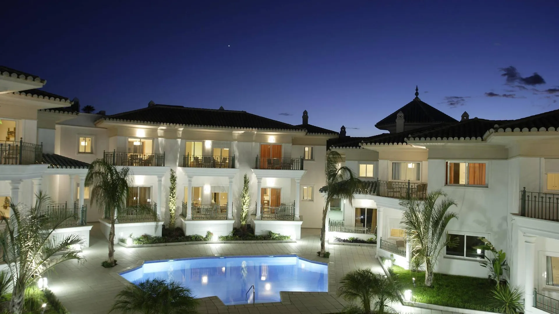 Apartamentos Marina Turquesa Nerja 0*,  Spanyolország